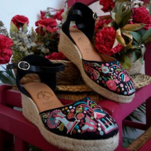 Alpargata Loto negro Káhyra