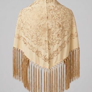 Mantoncillo crepe de seda color oro viejo bordado al tono 