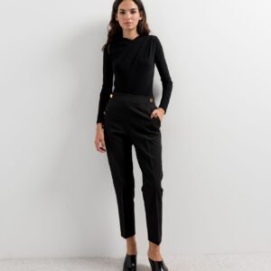 Pantalón botones dorados