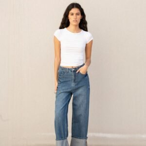 Pantalón vaquero de pierna ancha con dobladillo de Emarola