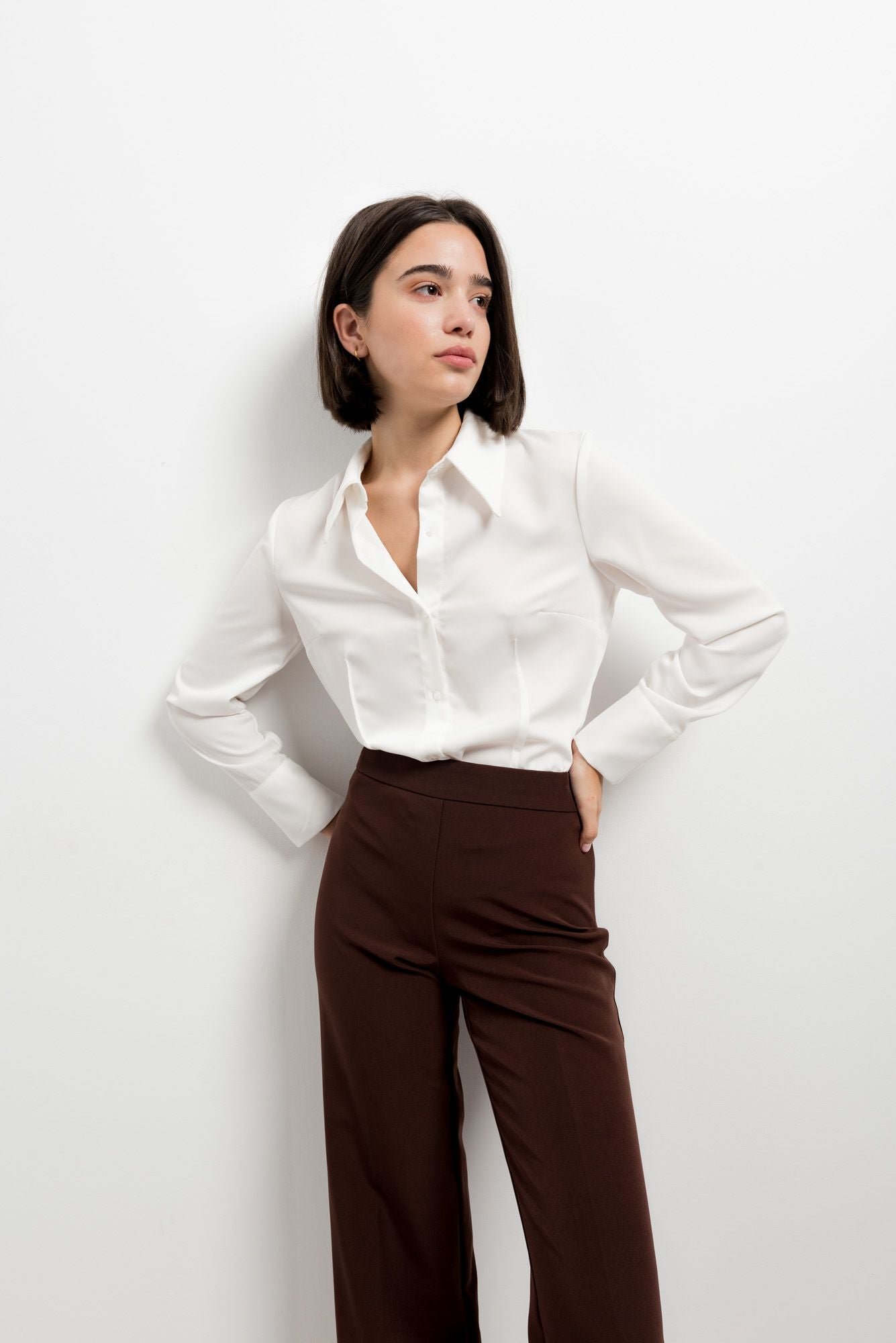 Pantalón marrón full length de Emarola - Imagen 2