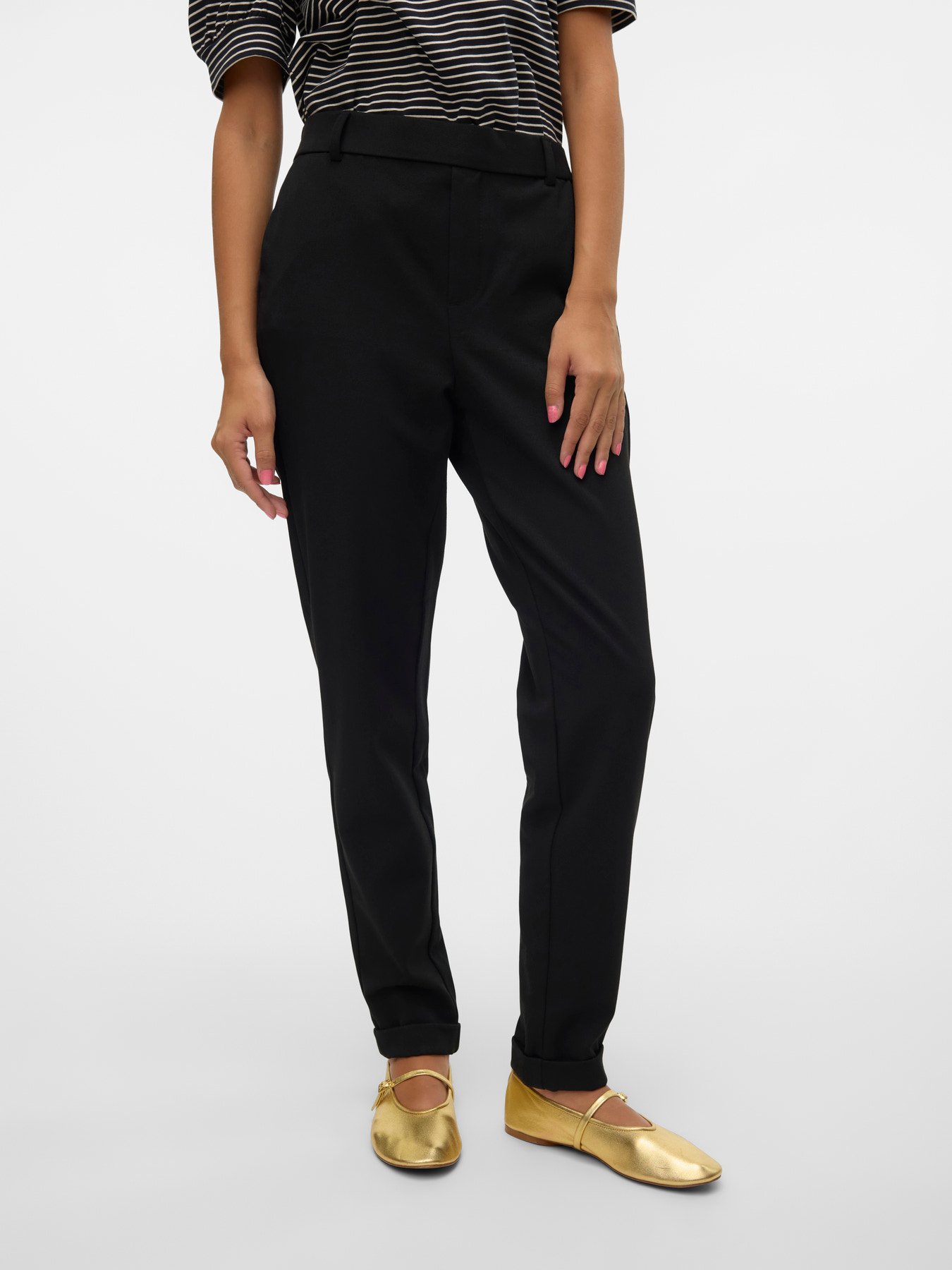 Pantalón sólido holgado modelo Maya - Imagen 4