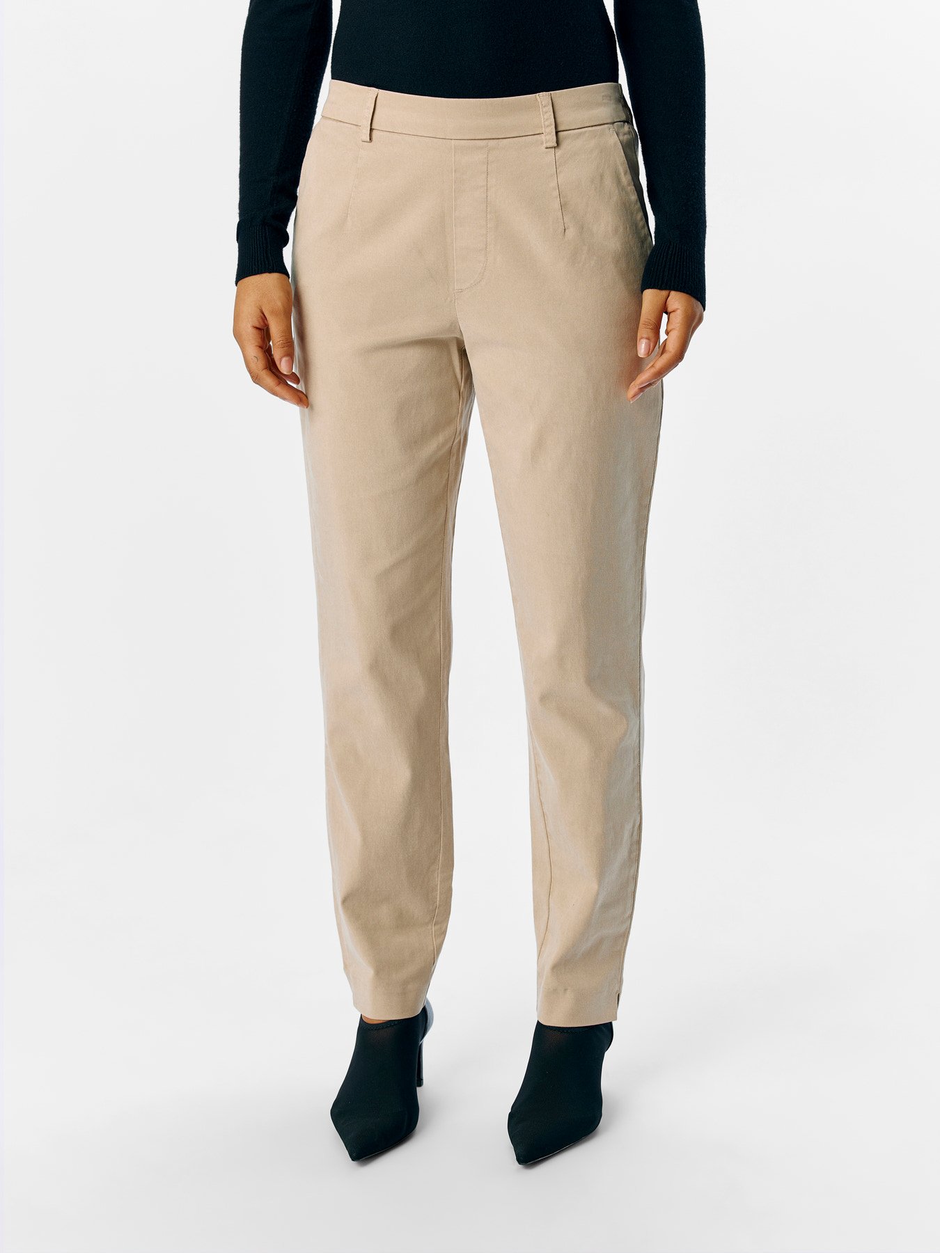 Pantalón chino modelo Mia - Imagen 7