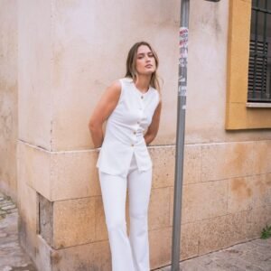 Top chaleco abotonado - Crudo