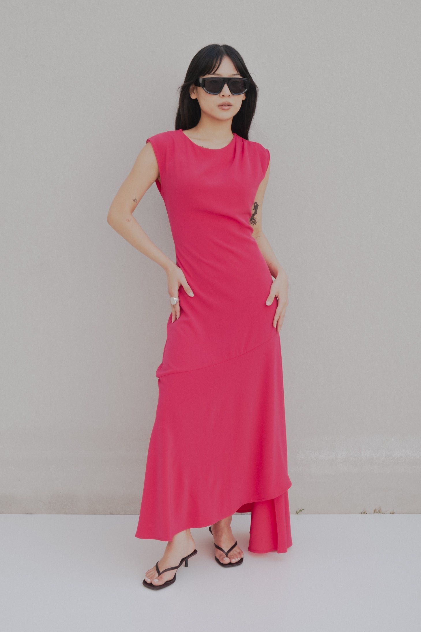 Vestido midi asimétrico - Rojo - Imagen 2