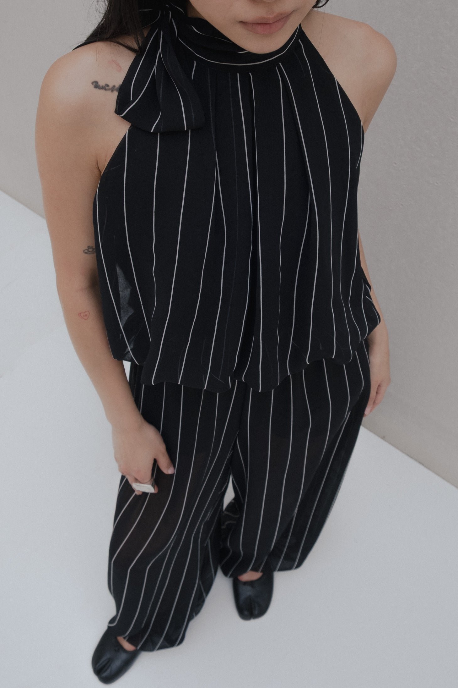 Pantalón bombacho rayas - Negro - Imagen 2