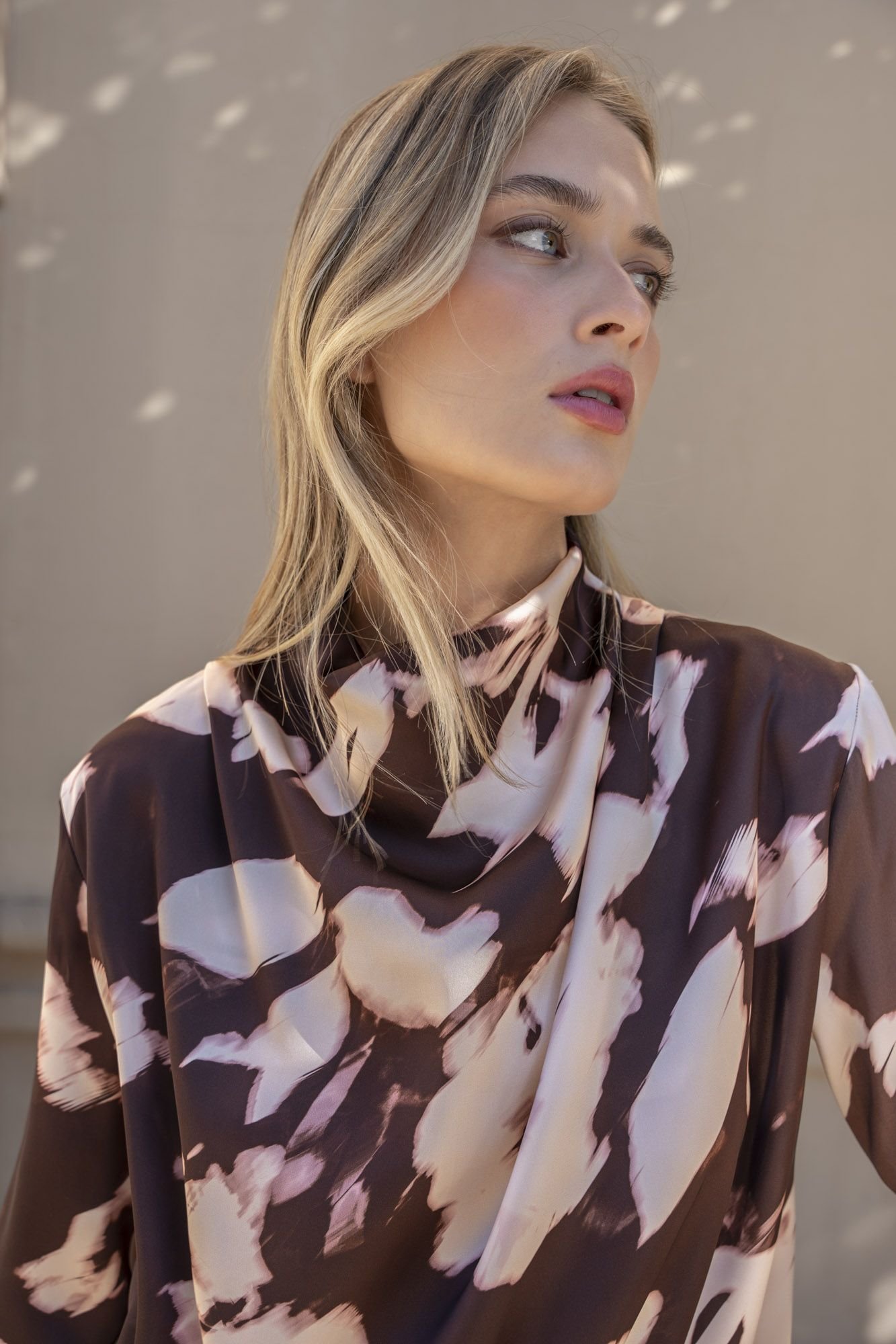 Camisa satinada mujer - Marrón - Imagen 3