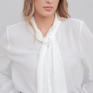 Blusa color crudo lazada cuello