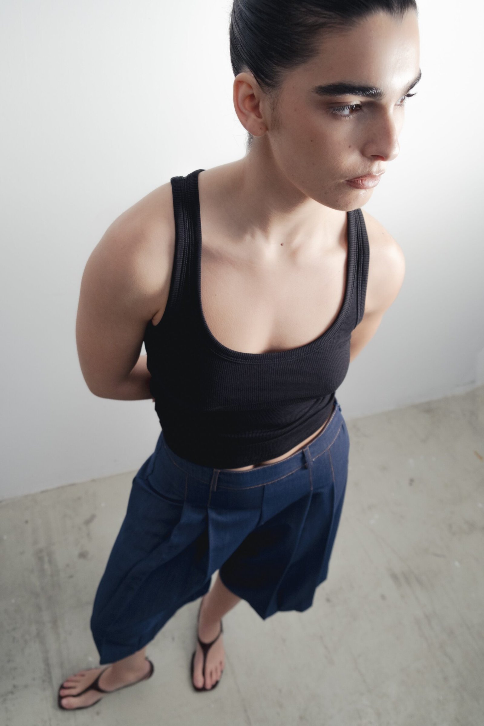 Bermuda fluida efecto denim - Imagen 4