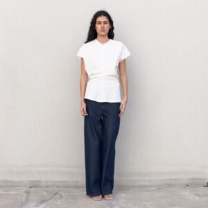 Blusa frunce  color crudo