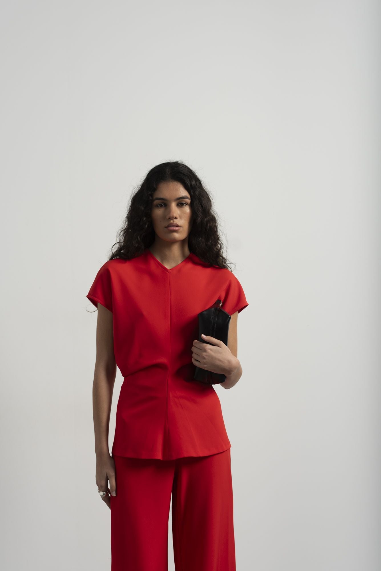 Blusa frunce color rojo - Imagen 9